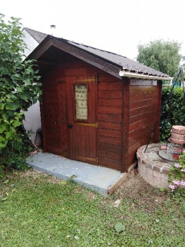 petit rafraichissement de ce beau chalet en bois